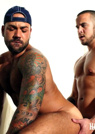 Alex Graham and Sergi Rodriguez fuck