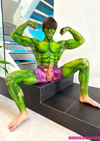 Hunky Hulk Wanna SMASH!