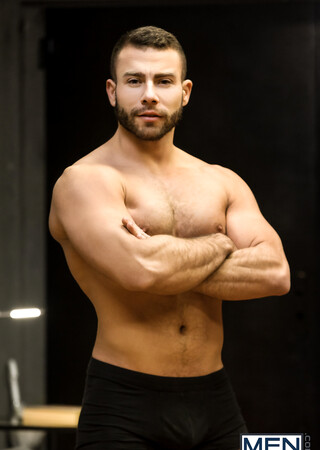 Muscular men Pietro Duarte & Diego Reyes cross swords before oral and anal sex
