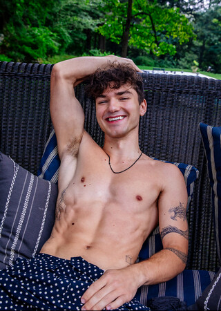 CockyBoy Exclusive Tristan Hunter Tops Newcomer Achilles!