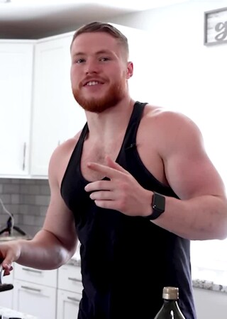 Under Lockdown, Two Frat Bros Eli Bennett & Kane Hardy Are Bound To Get Horny